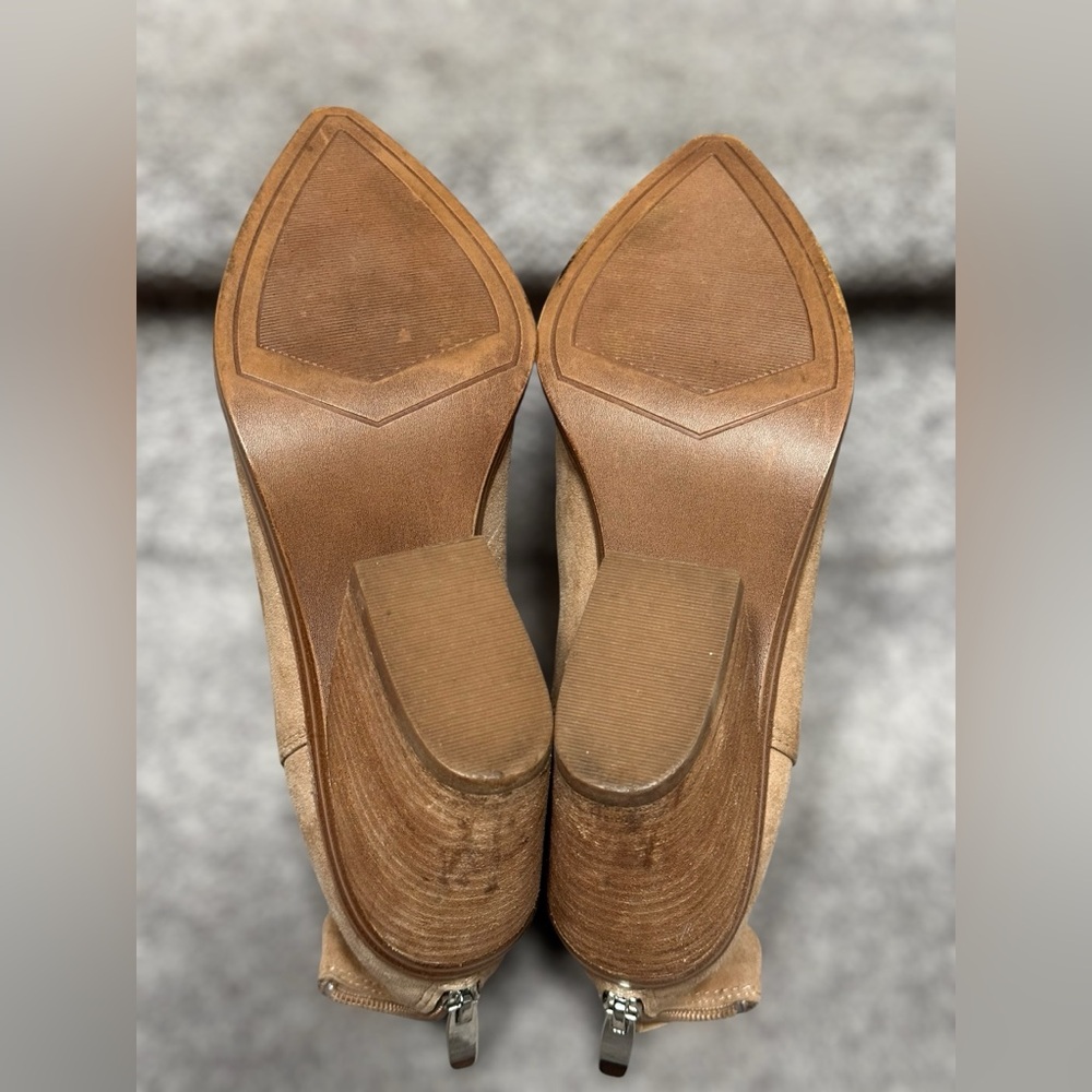 SOLD Steve Madden Camryn Booties Tan Suede Ankle Block Heel Zip PointedWomen’s 8 - Picture 10 of 11